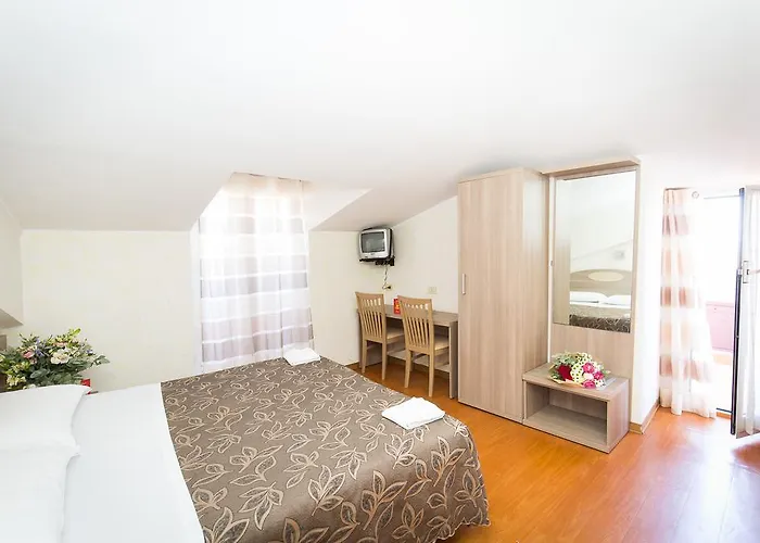 Concorde Otel 2*