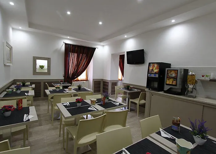 Concorde Hotel 2*